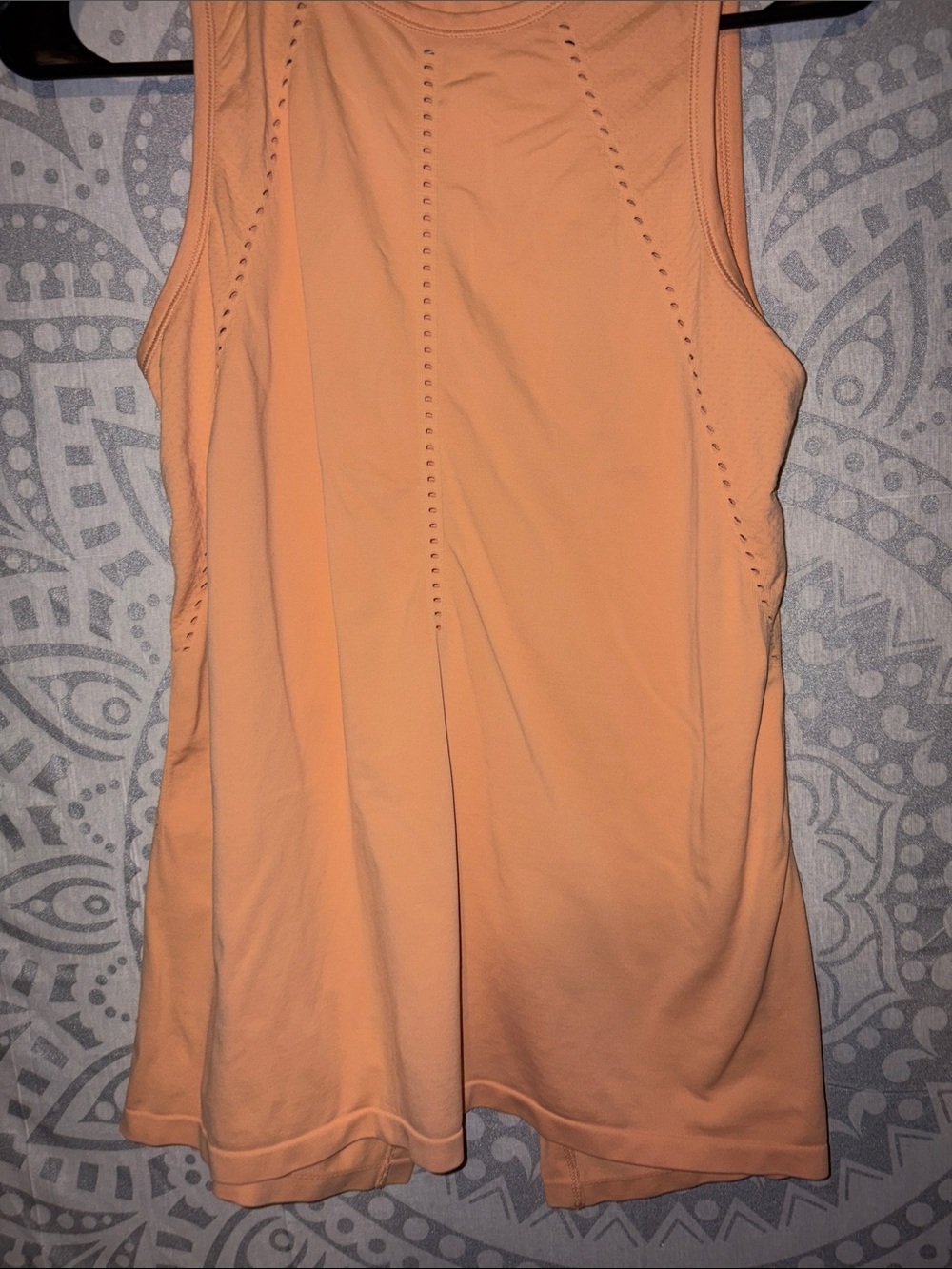 Athleta Peach Eyelet-Trim Performance Tank size Xs - Picture 5 of 9